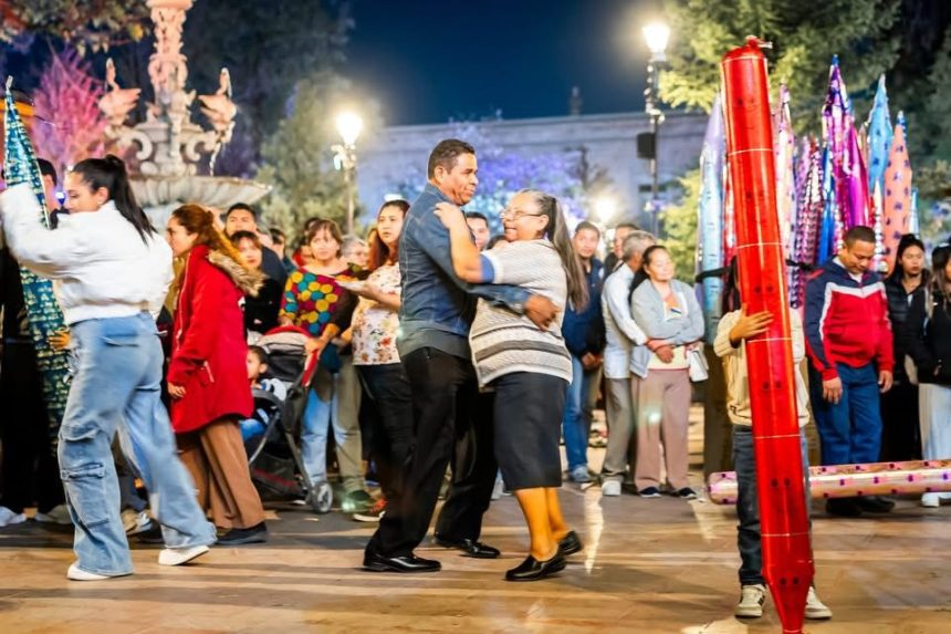 Lista la verbena de fin de año en el Jardín Zenea